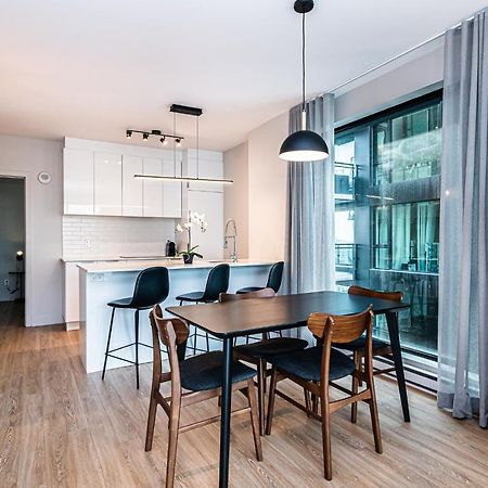 Werfy Luxury Apart-Hotel Монреал Екстериор снимка